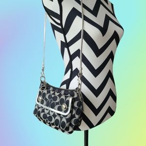 🚫SOLD🚫COACH POPPY CROSSBODY BAG